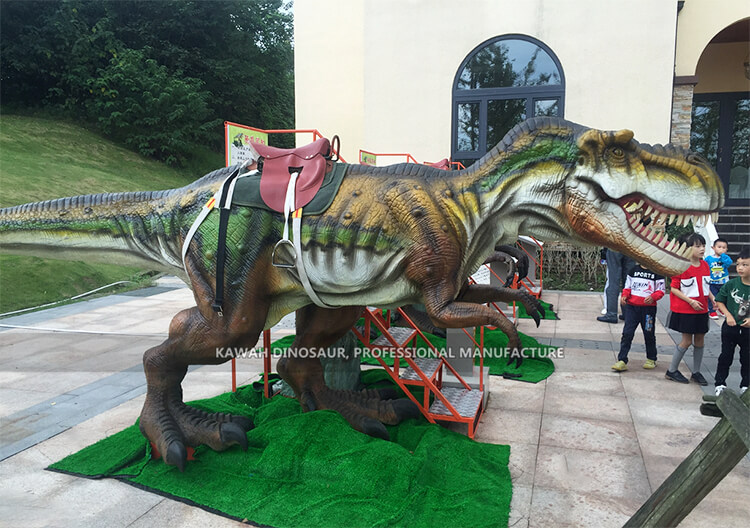 游乐园娱乐互动恐龙乘骑模型摆件定制
